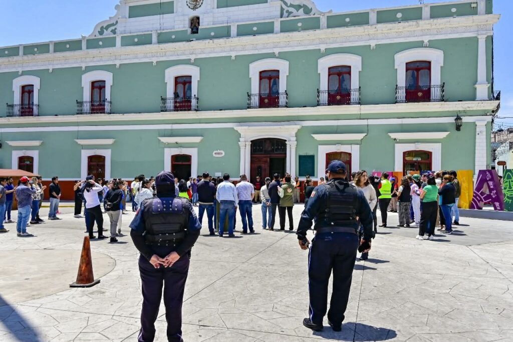 Huamantla se Sumó a la Seguridad: Éxito en el Simulacro Nacional 2025 4 fb img 17459821081448631631106508126691-