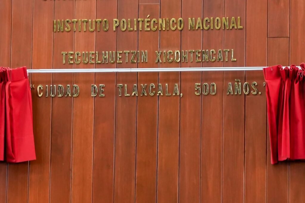 Develación de las Letras Doradas 500 años Tlaxcala