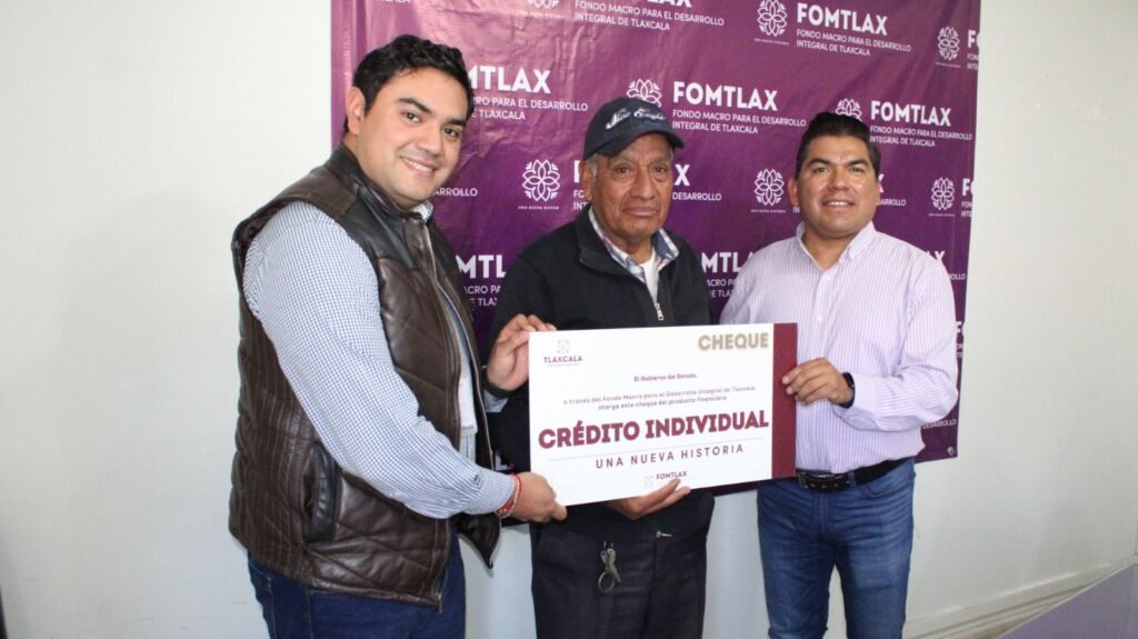 Fomtlax entrega apoyos de hasta 320 mil pesos: Respaldo total al campo 4 WhatsApp Image 2026 04 06 at 1.43.29 PM 2-